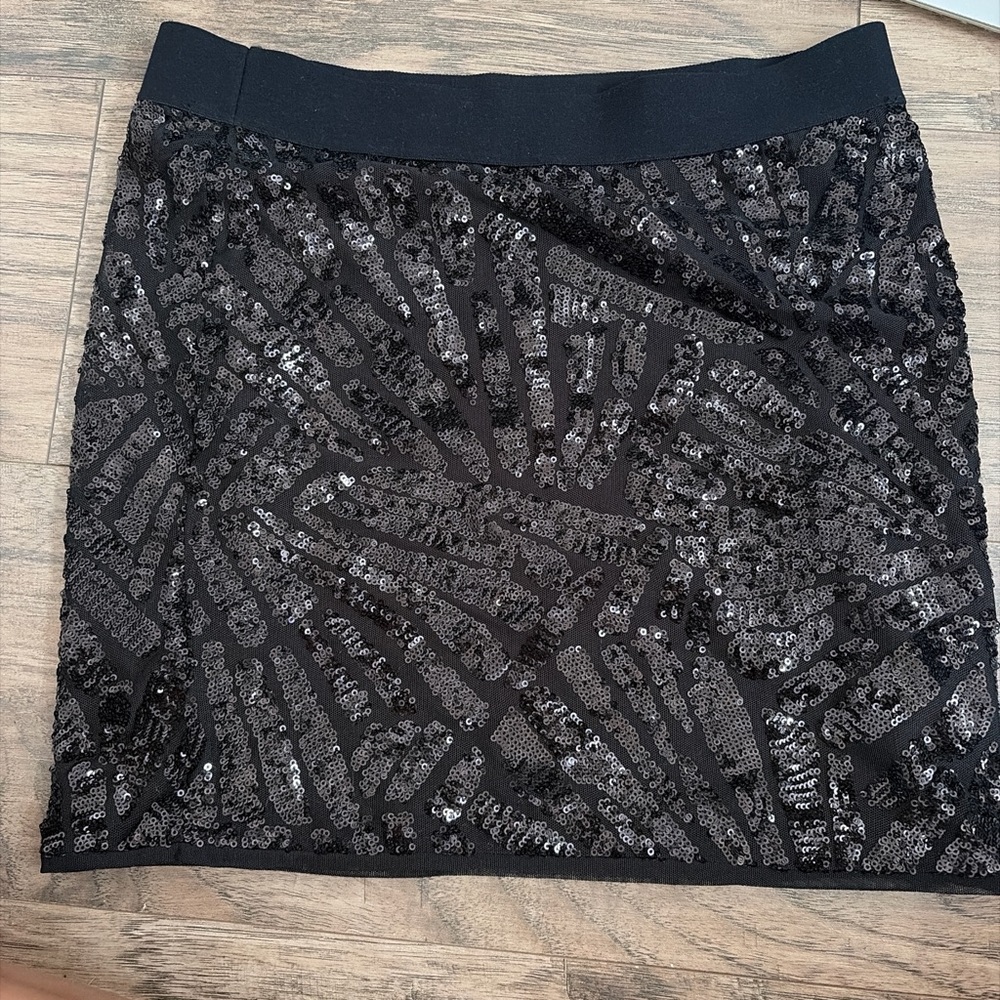 BCBGMaxAzria Black Sequin Patterned Mini Skirt